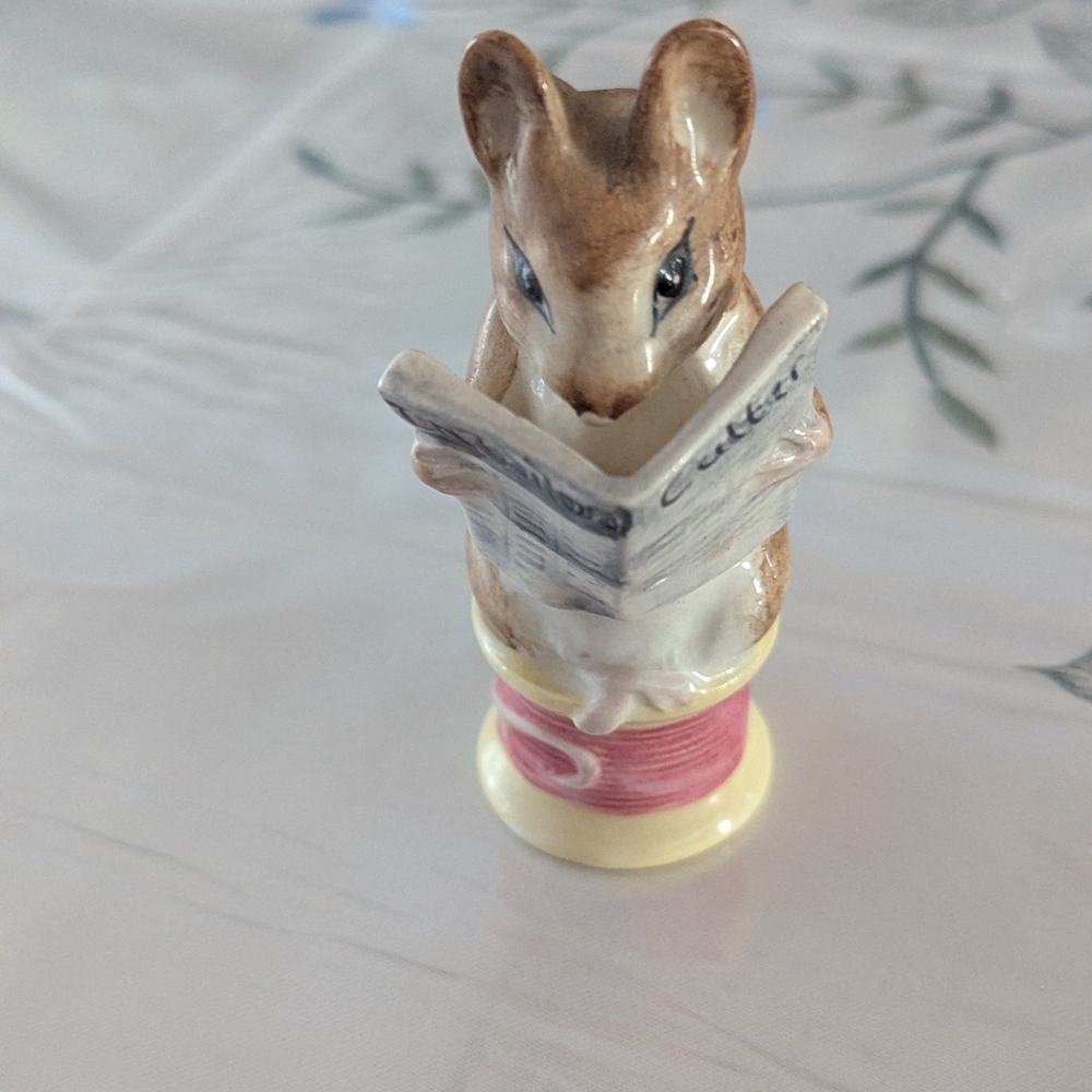 Vintage Beatrix Potter The tailor Of Gloucester. 1949